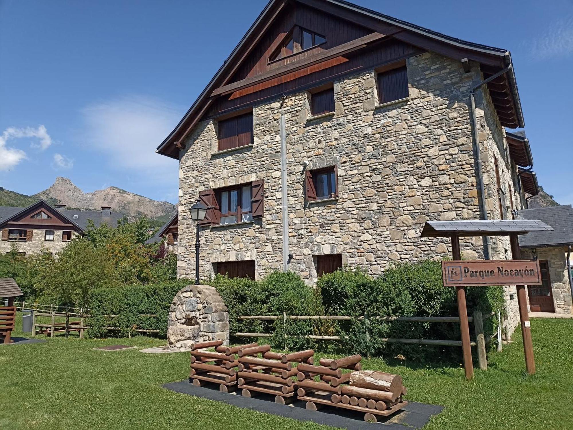 Apartamento A10 De Formigal, 9 Personas Y Garaje Escarrilla Exterior photo