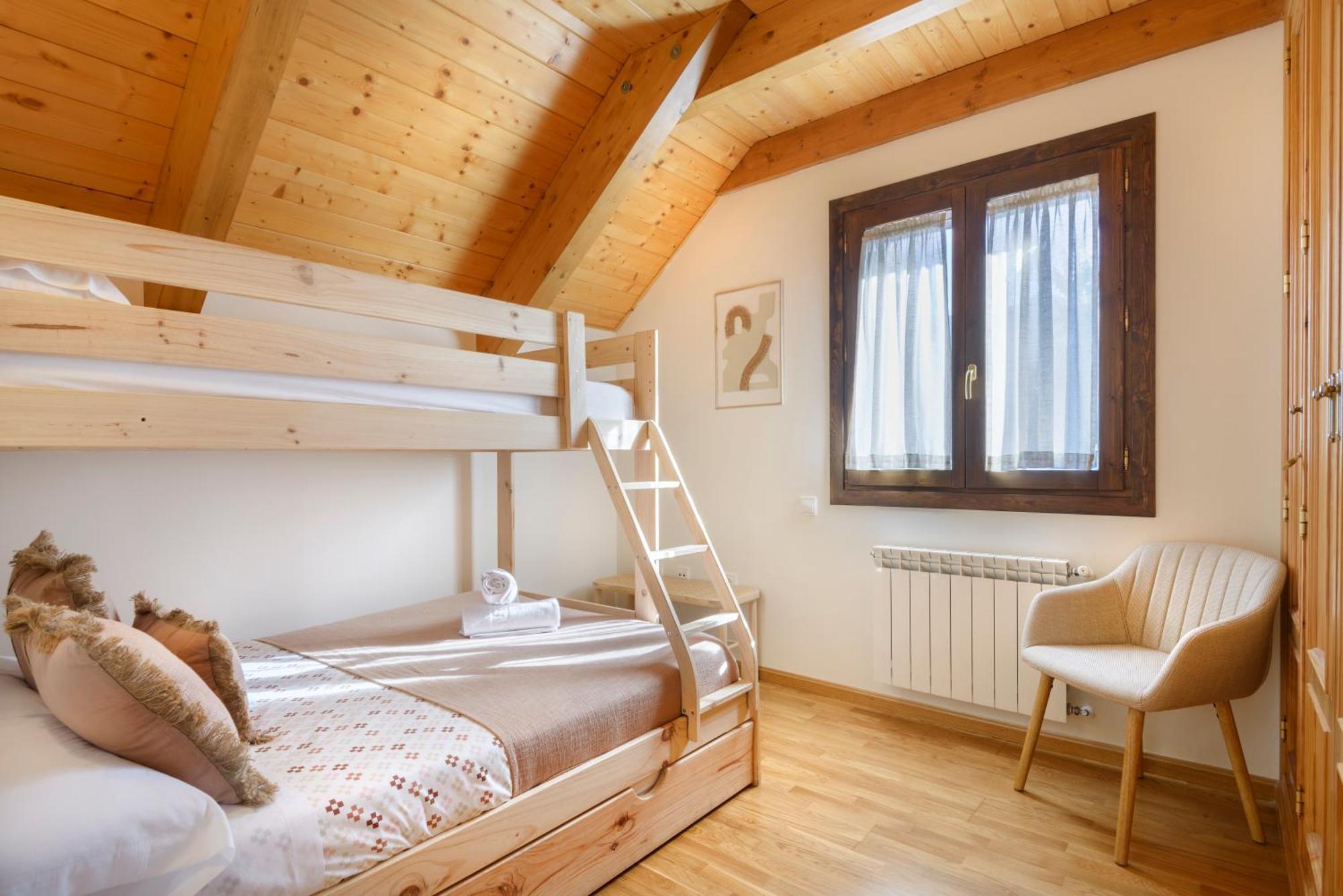 Apartamento A10 De Formigal, 9 Personas Y Garaje Escarrilla Exterior photo